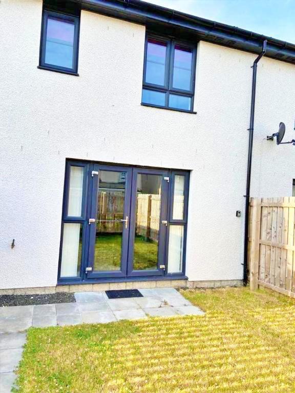 에든버러 3 Bed House With Parking Near Airport 빌라 외부 사진