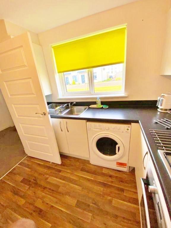 에든버러 3 Bed House With Parking Near Airport 빌라 외부 사진